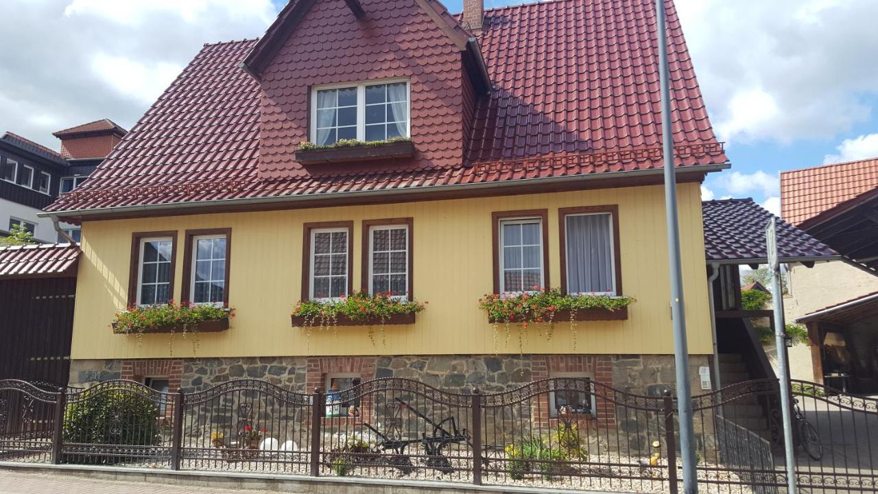 Harzer Bauernhof Apartment Thale Exterior photo